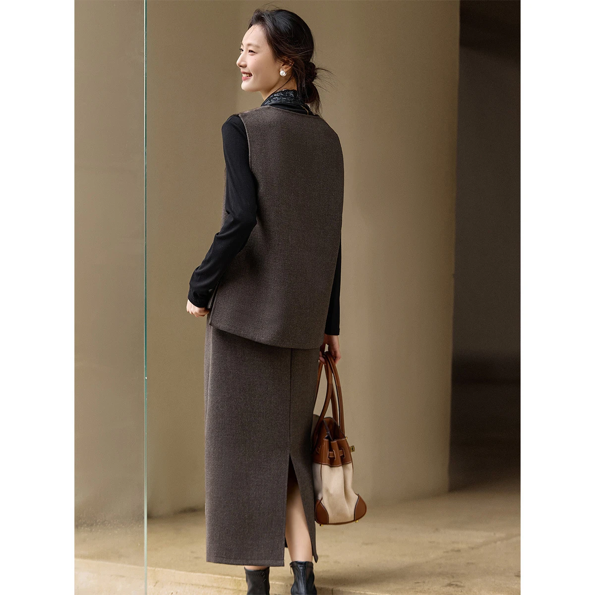 VIMLY ensemble de costume pour femmes déplacements hiver 2025 couche de Base solide col en V gilet jupes longues décontracté dames vêtements 3 pièces ensembles 30528