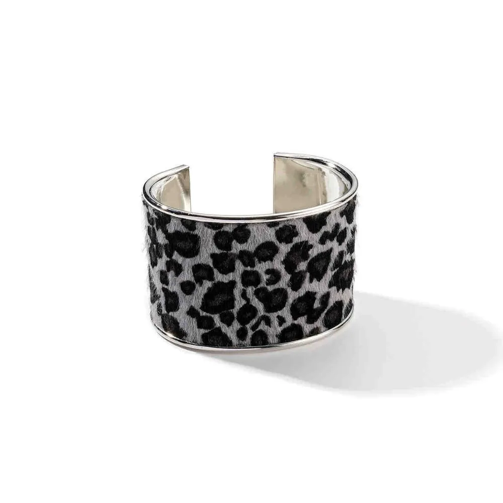 Metal Wide Flocking Open Bangle Minority Design Europe American Style Leopard Print Cuff Bangles Alloy Jewelry Accessories