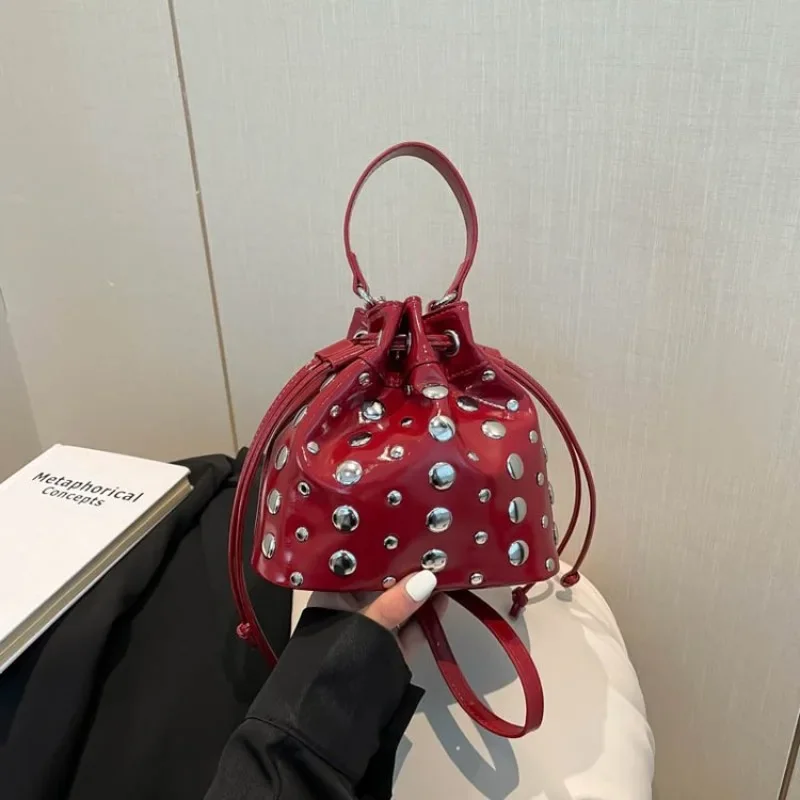 有名デザイナーのおむつバッグ、女性用高級レザートートバッグ、エレガントなクロスボディ、ヴィンテージ風スタイリッシュなメッセンジャーバッグ