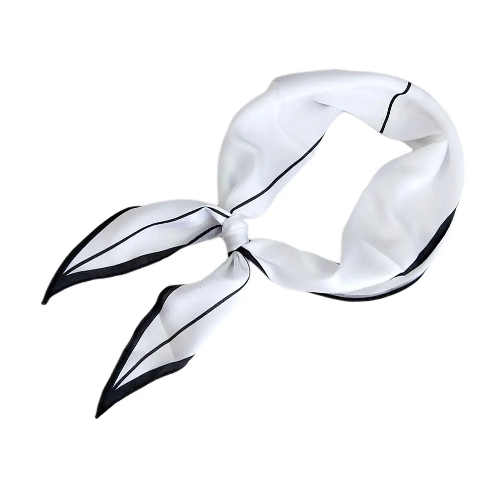 

Diamond Shaped Emulation Silk Scarf Lightweight Soft Women Fashion Sweet Dots Print Spring Warm Clothes Accessory