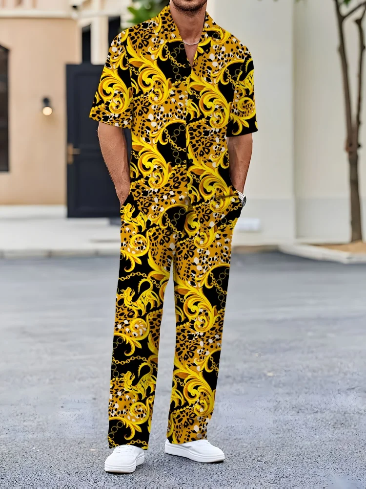 

2025 New Baroque Leopard Print 3D Printed Men's Short-sleeved Two-piece Set, Fashionable And Trendy Street Men's Top And Trouser