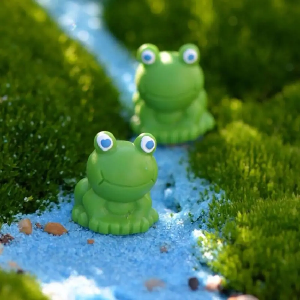 

5/10Pcs Frogs Prince Mini Figurine Micro Landscape Decoration Frog Fairy Garden DIY Miniatures Craft Home Decoration Accessories