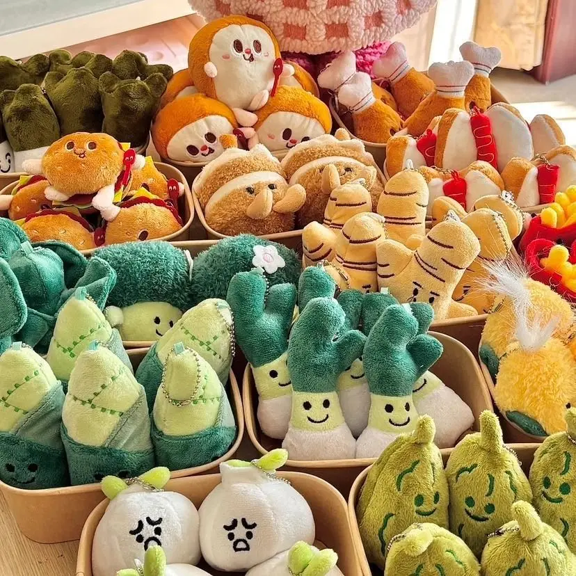 พวงกุญแจตุ๊กตาผลไม้และผัก 34 แบบ ซีรีส์ผลไม้ตุ๊กตา ลูกพีช ลูกแพร์ เชอร์รี่ หน้ายิ้ม ของตกแต่งผลไม้ ของเล่นสัตว์เลี้ยงแบบอินเทอร์แอคทีฟ