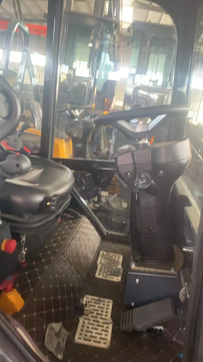 جرافة ذراع تلسكوبية صغيرة من الشركة المصنعة الصينية، ذراع مجرفة أمامي مدمج، جرافة ذراع تلسكوبية صغيرة