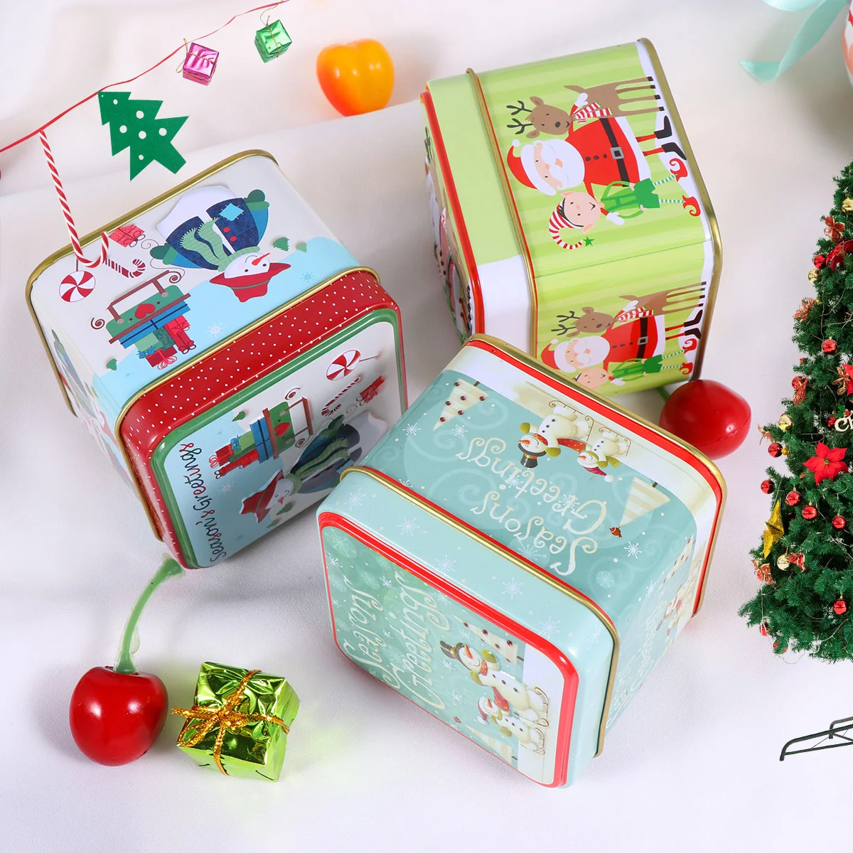 5 Pcs Square Candy Tin Boxes Tinplate Smooth Edges Christmas Gift Storage Container for Cookies Treats Holiday Decor