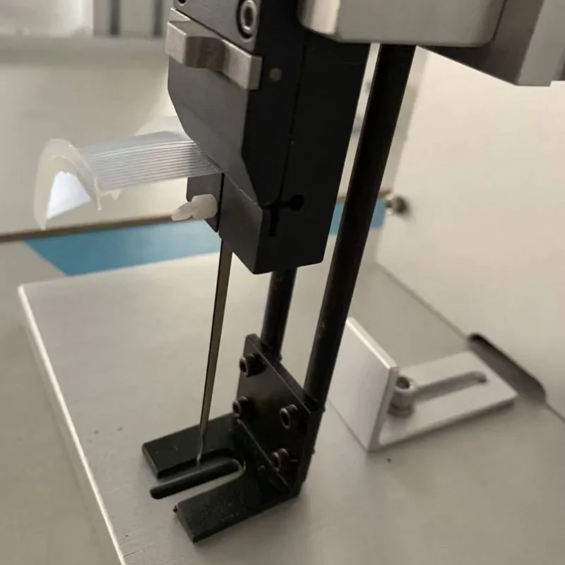 Gluing machine, labeling machine, socks, towels, gloves, pneumatic labeling machine