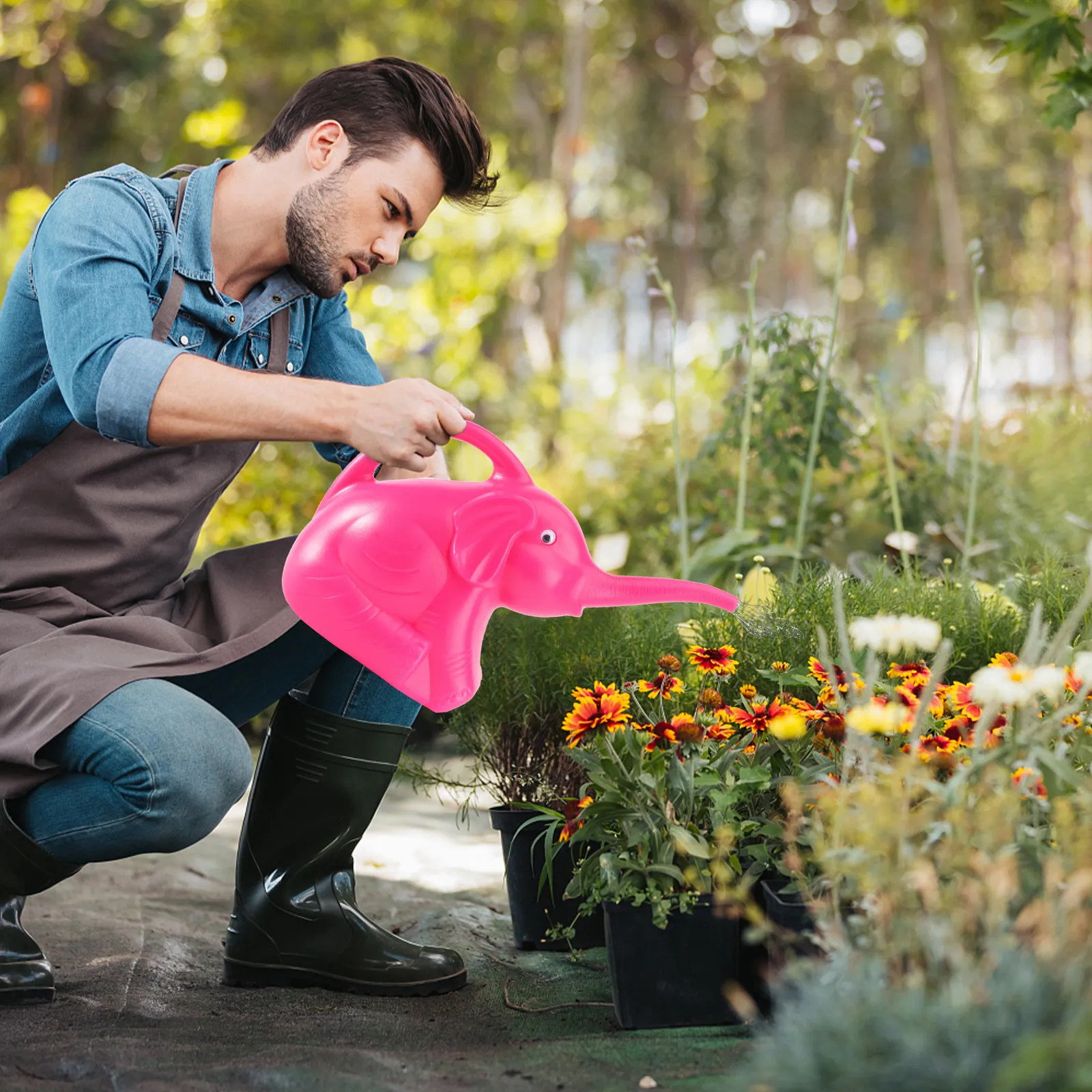 Plastic Watering Can with Animal Pattern – Easy-Grip Indoor & Outdoor Gardening Tool for Beginners
