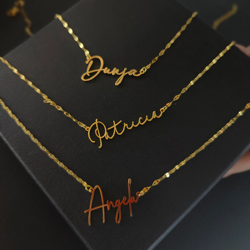 

Custom Name Necklace For Women with Lip Chain Gold Nameplate Necklace Handmade Jewelry Best Friend Birthday Gift Choker 2023