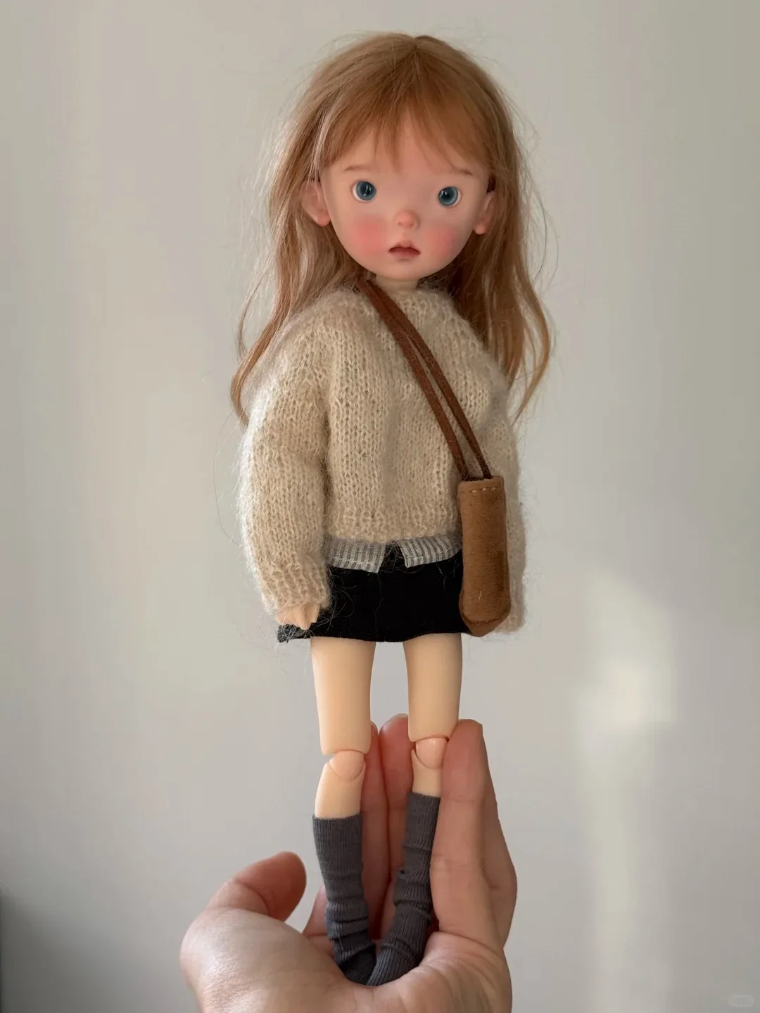 

Новая кукла BJD SD 25 см 1/6, модель «Улыбающаяся девочка с язычком», озорная милая игрушка, гуманоидная кукла для самостоятельного макияжа, в наличии