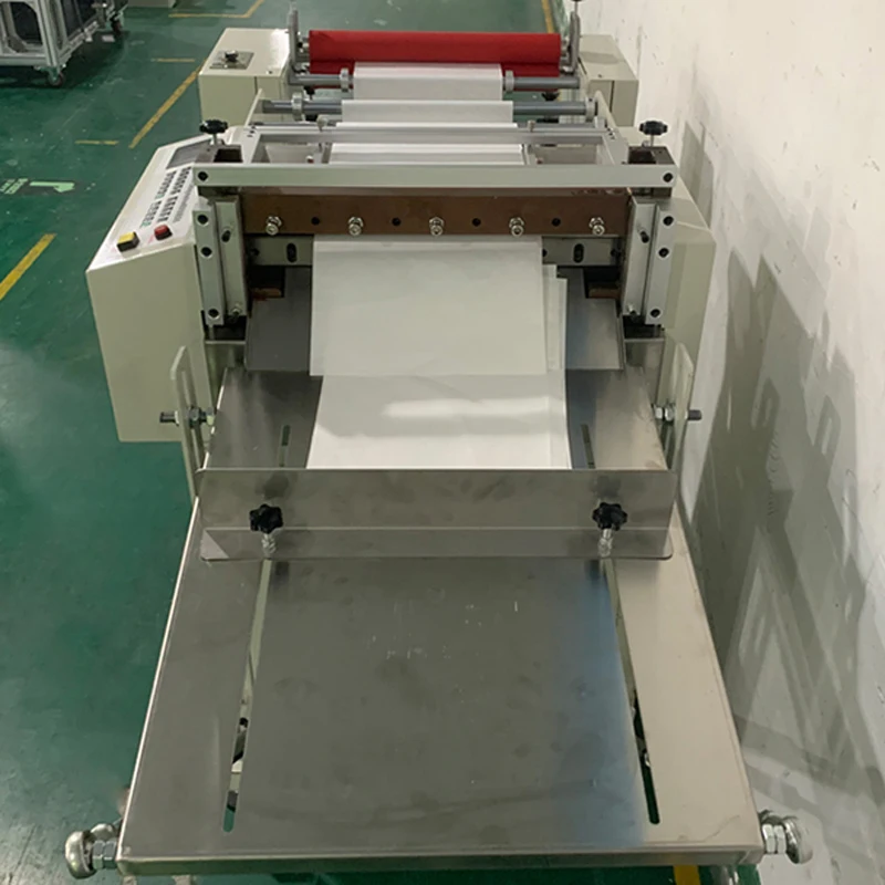HZX-400 Automatic cutting machine PVC film non-woven fabric slicer Bubble film release paper cutter Computer cutting machine