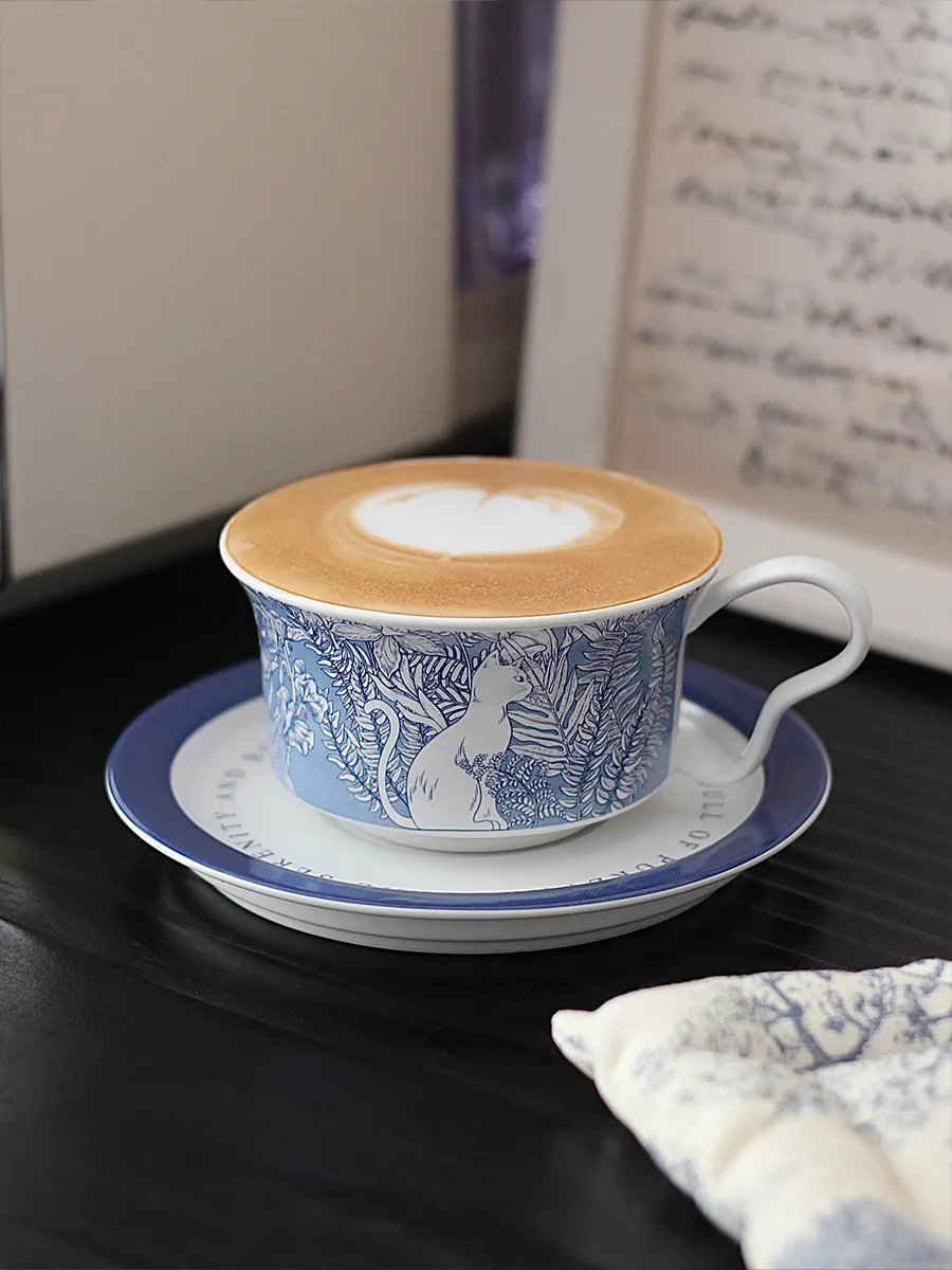 Retro Blue And White Cat Coffee Cup And Saucer Set for Afternoon Tea Breakfast High-End Gift for Women 290ml