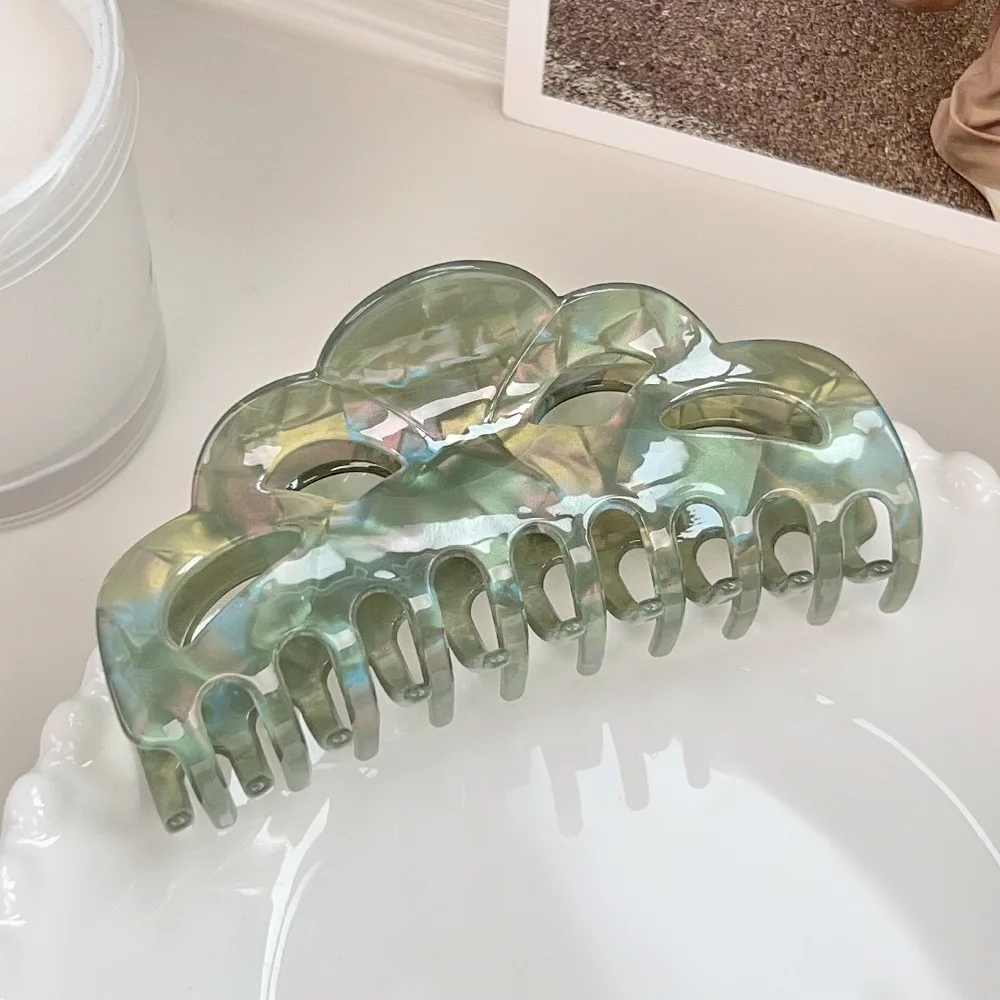 Jepit Rambut Berongga Sederhana Jepit Rambut Besar Elegan Klip Hiu Aksesori Jepit Rambut Temperamen untuk Wanita