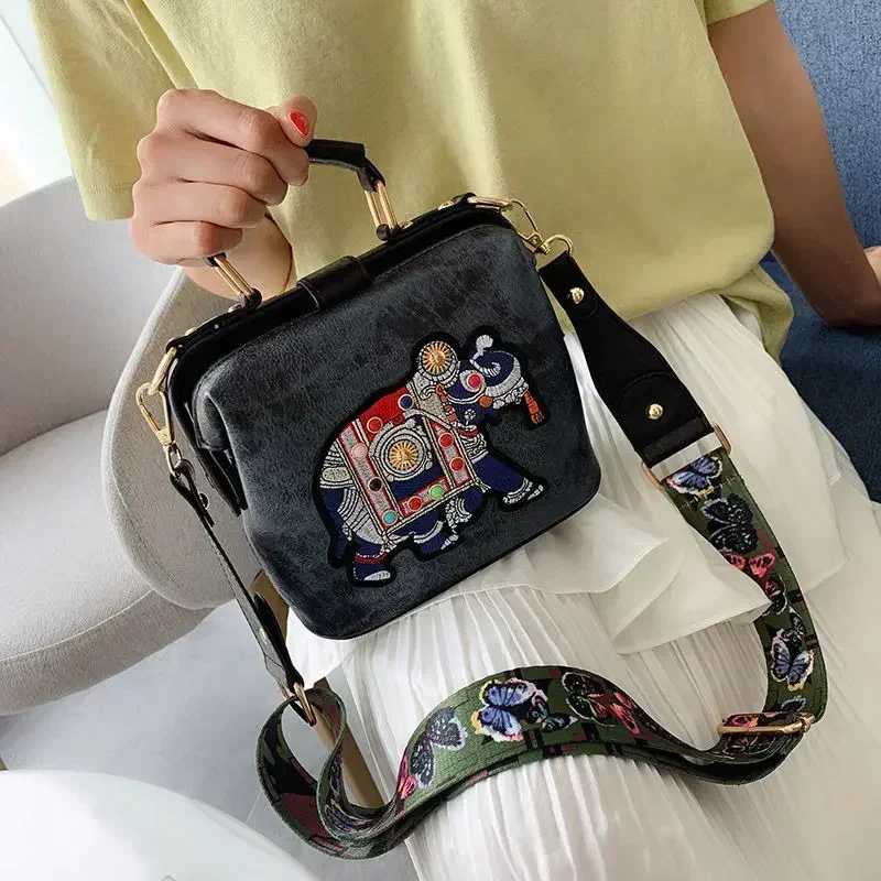 Luxury PU Leather Handbag Crossbody Bag, Elephant Embroidered Bags Purses Satchels Suitable for Daily Work, Party and Travel.