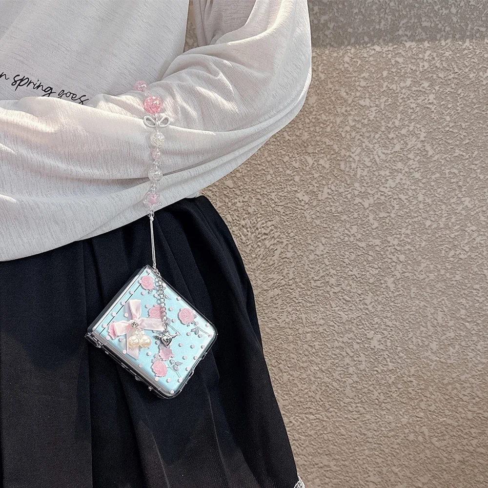 حافظة لهاتف موتورولا موتو رازر 40 الترا 50 الترا 2023 2024 غطاء صلب مقاوم للصدمات قابل للطي