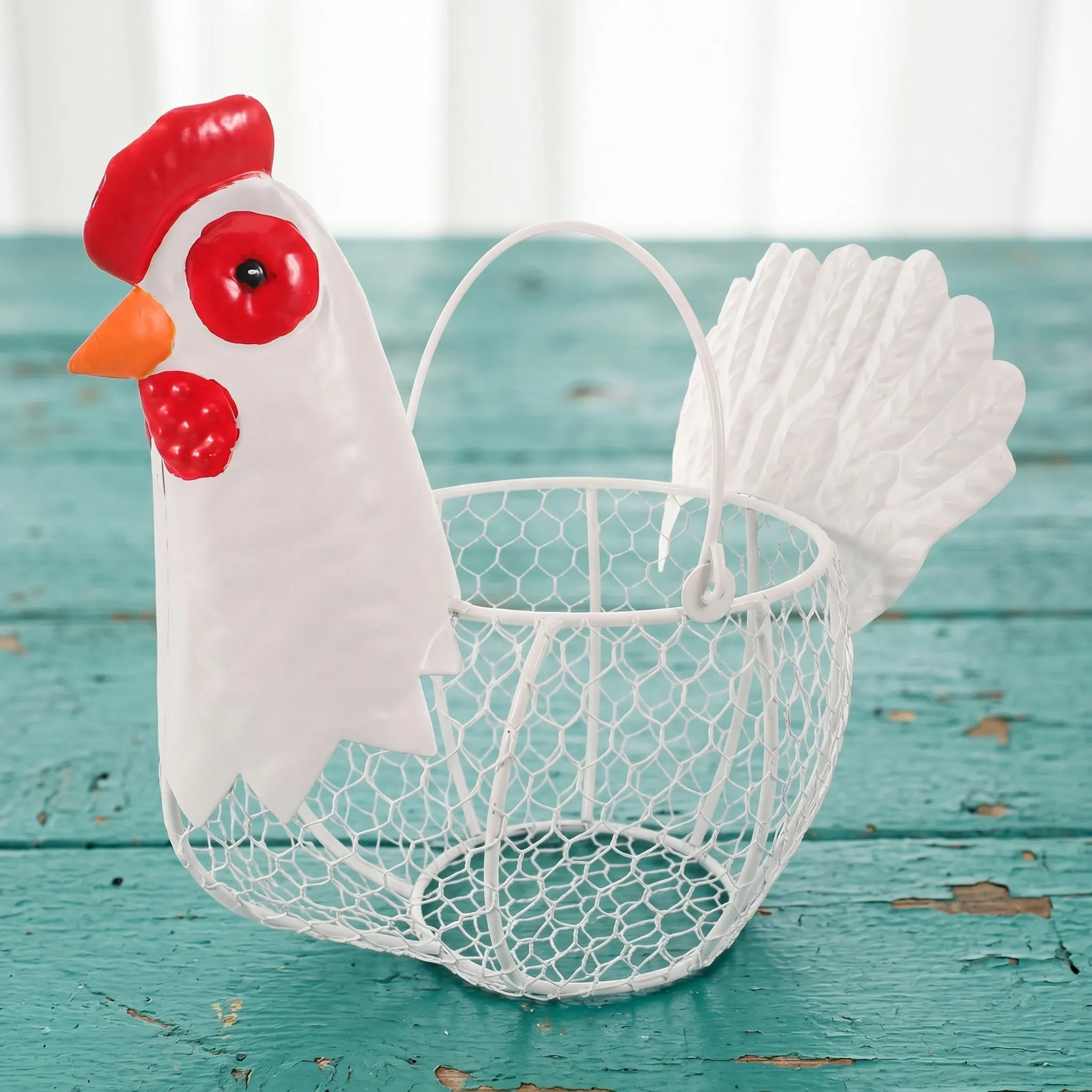 Farmhouse Metal Wire Egg Basket Chicken Shape Handled Egg Storage Holder Rustic Kitchen Organizer Wire Produce Basket Countertop