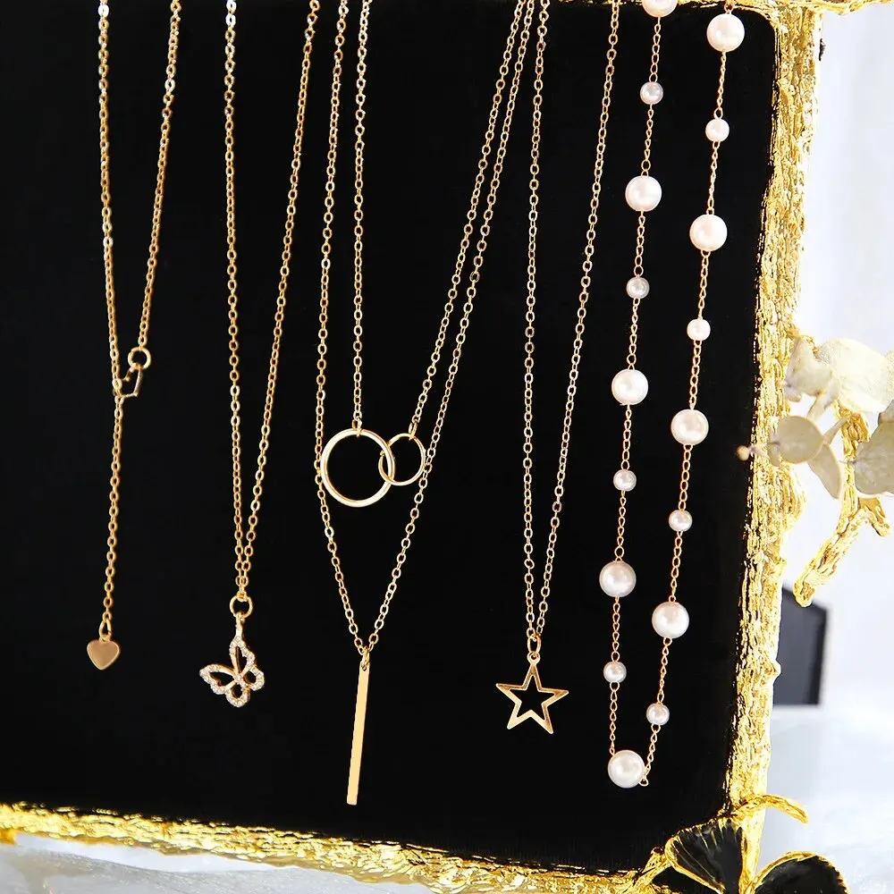 Ins Creative Personality Minority Suit Necklace Female Five-pointed Star Love Butterfly Pearl Necklace 5-piece Set