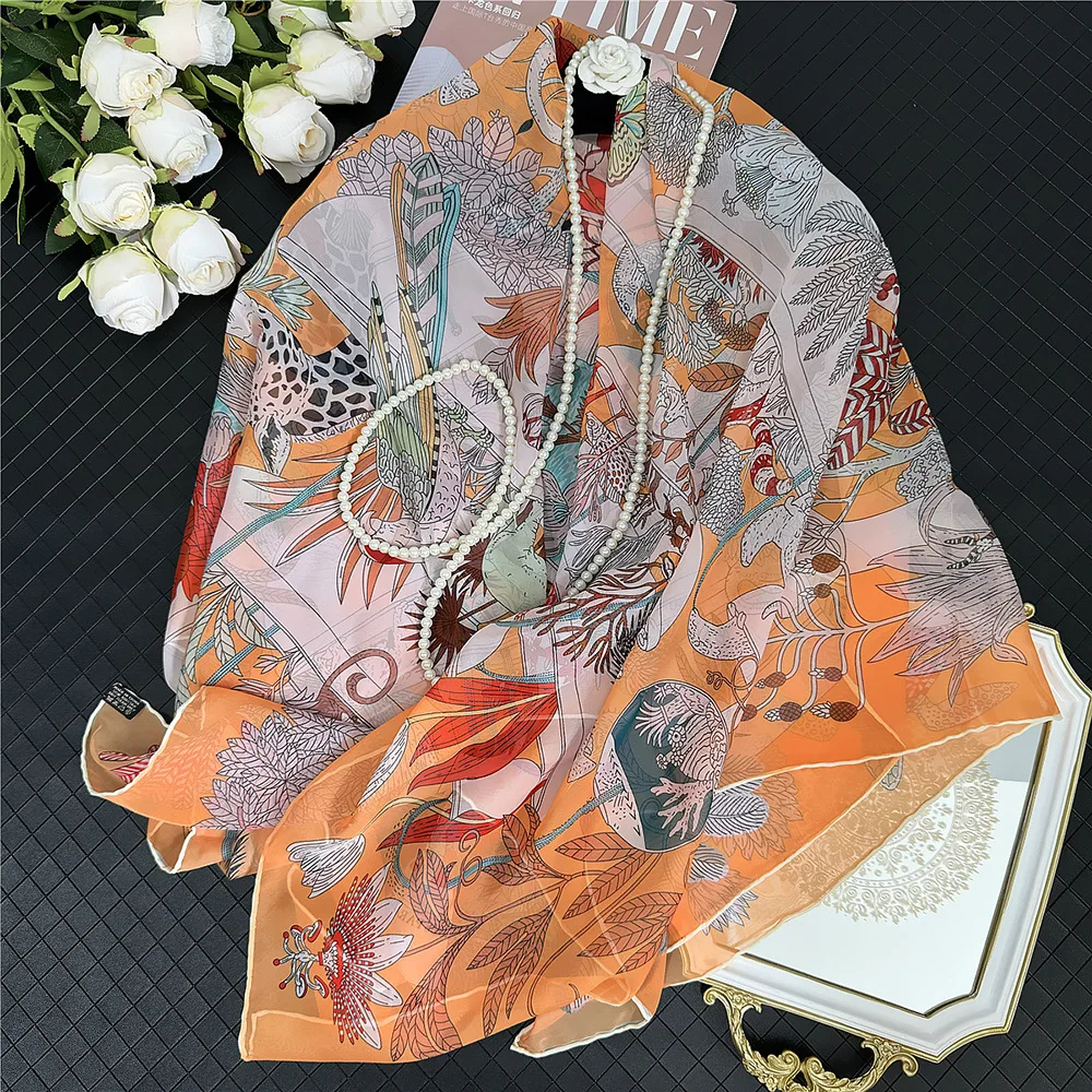 Fashion Printed Women Scarf Hand Rolled Shawls Square Scarves Wraps Lady Bandana Big Hijabs Female Foulards Beach Towel Sjaal