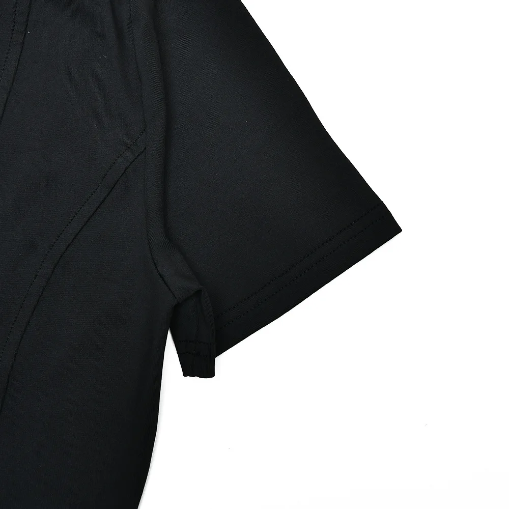 Modischer Plissee-Jumpsuit für Damen, Eleganter Kurzarm-Bodycon mit Reißverschluss und Revers, Sommerliche Alltags- und Streetwear – Detail 39