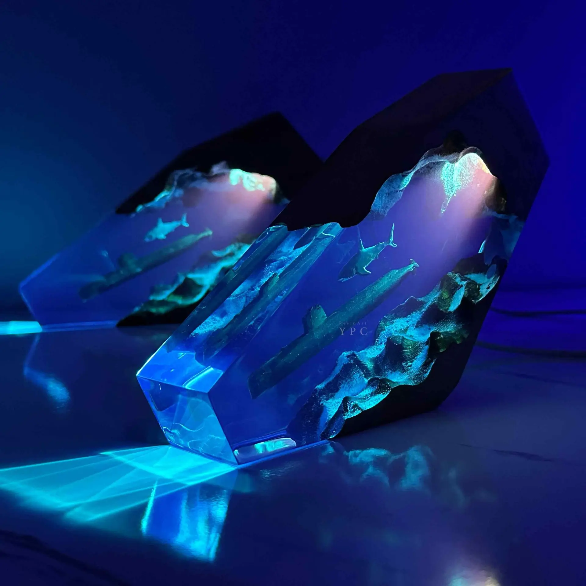 New Underwater World Shark and Submarine Epoxy Resin Night Light Decorations Home Atmosphere Crafts Creative Holiday Gift