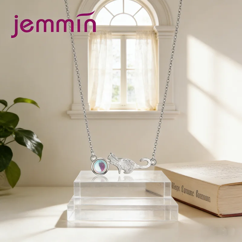 New Attractive Women Lovely Design Cat Play Ball Pendant Necklace 925 Sterling Silver Zirconia Birthday Party Jewelry