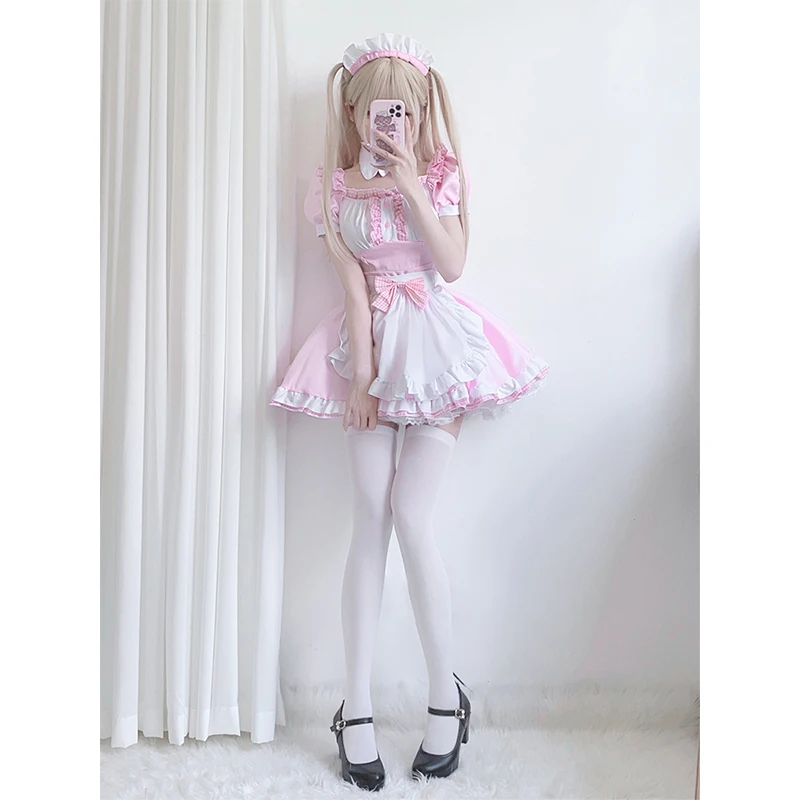 Leuke mooie meid geruite kostuum zacht meisje Halloween gotische serveerster zoete roze jurk kat mode casual Lolita jurk meid kostuum