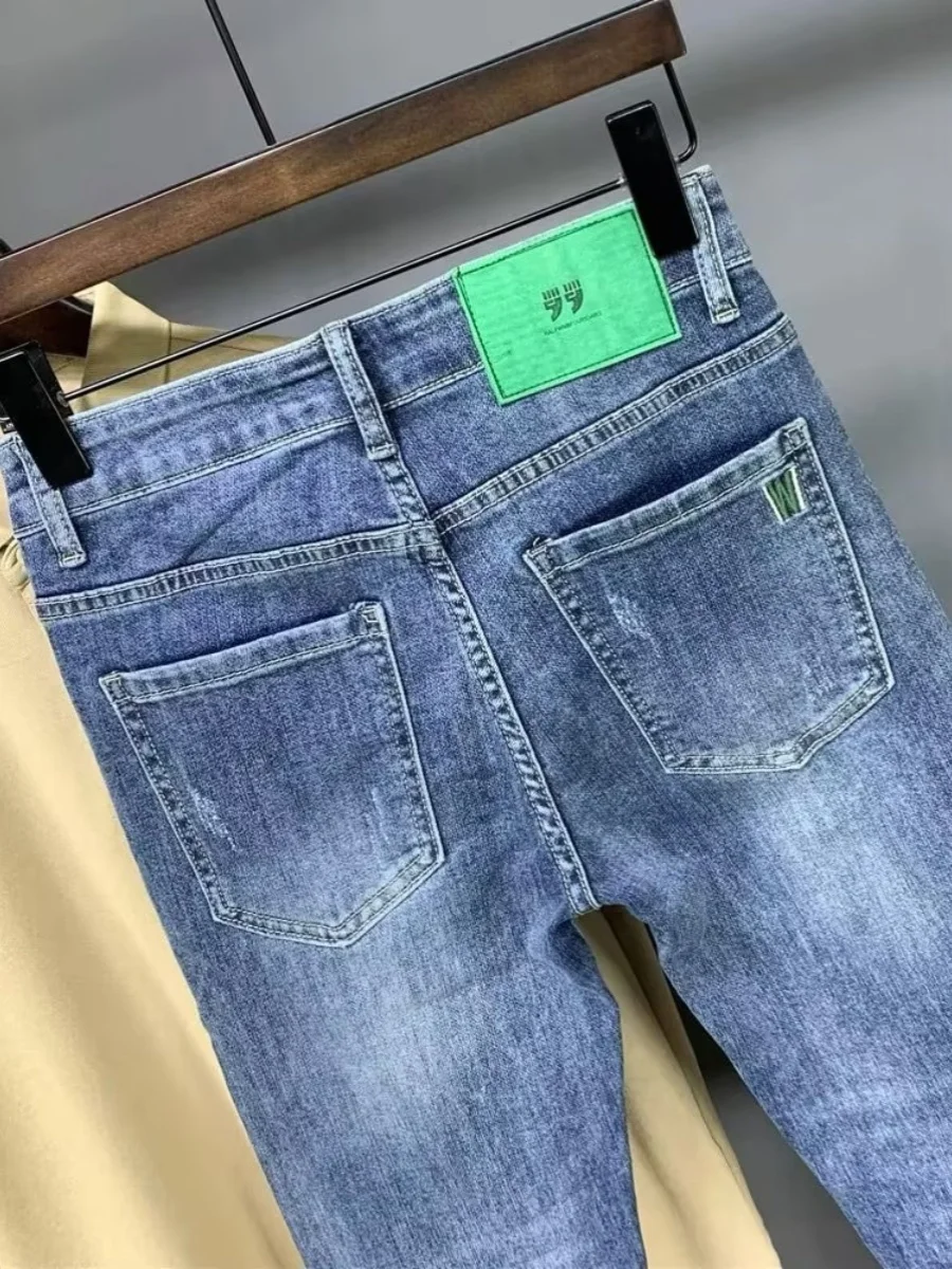 

Мужские джинсы Slim Fit, легкие эластичные повседневные брюки из девяти предметов, хлопковые эластичные молодежные модные летние износостойкие маленькие брюки...