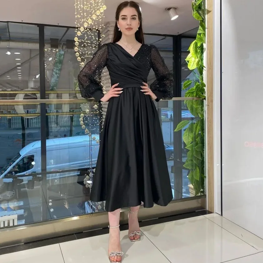 Customized Black Prom Dresses V-Neck Glitter Long Sleeves A-Line Short Evening Party Gown Vestidos Para Graduación