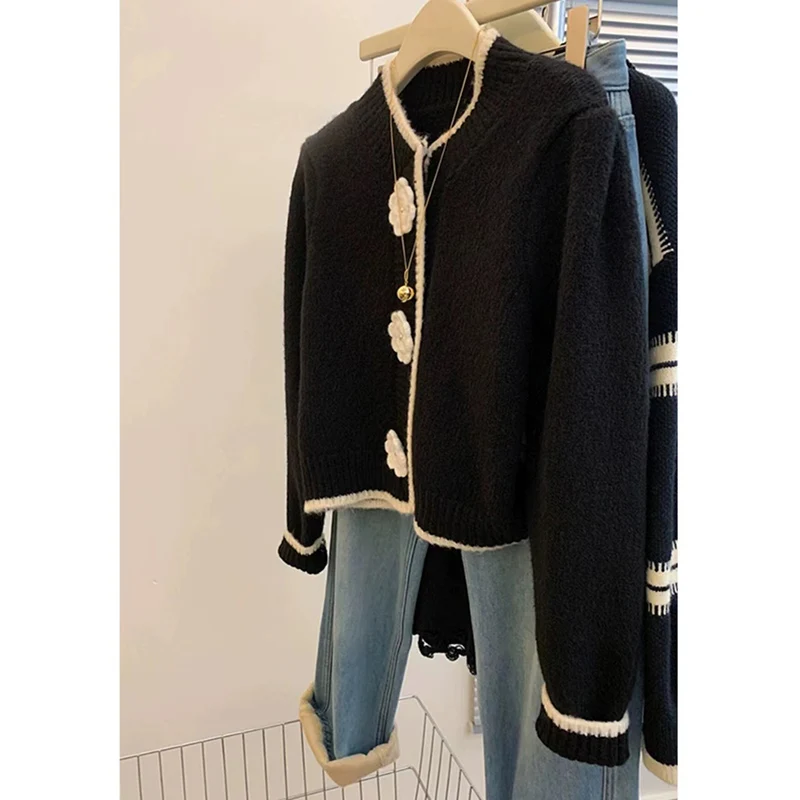 Autumn Winter Women Black Clothing Cardigan Knitting Sweater Long Sleeve Round Neck Casual Fashion Coat Female Flower Design Top