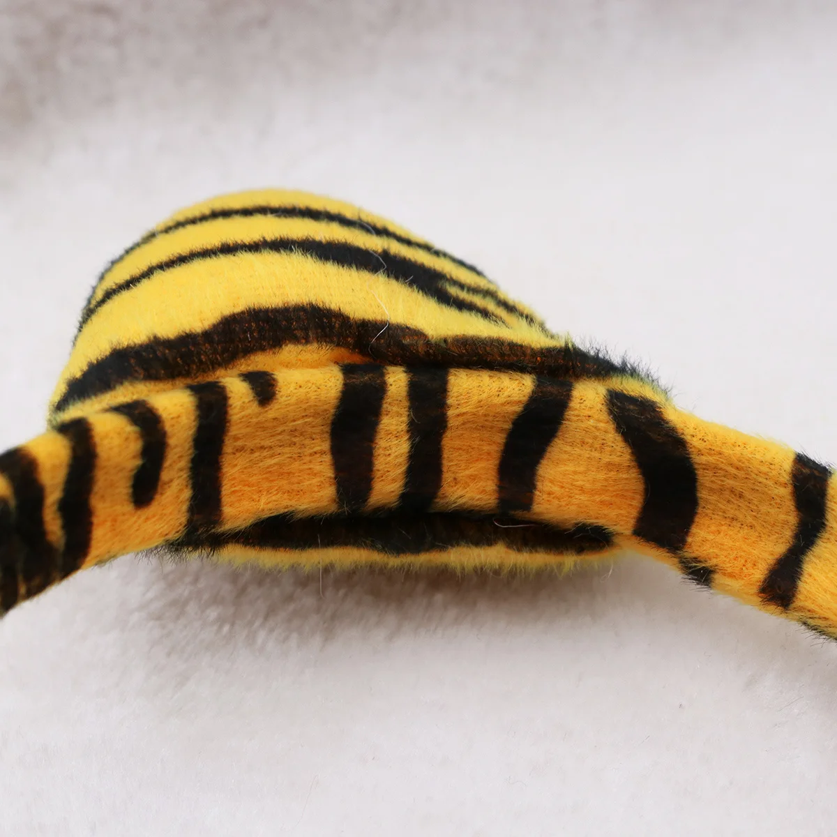 

Tiger Headband Animal Design Cosplay Party Costume Accessory for Kids and Adults Unique Cartoon Style Halloween Masquerade Decor