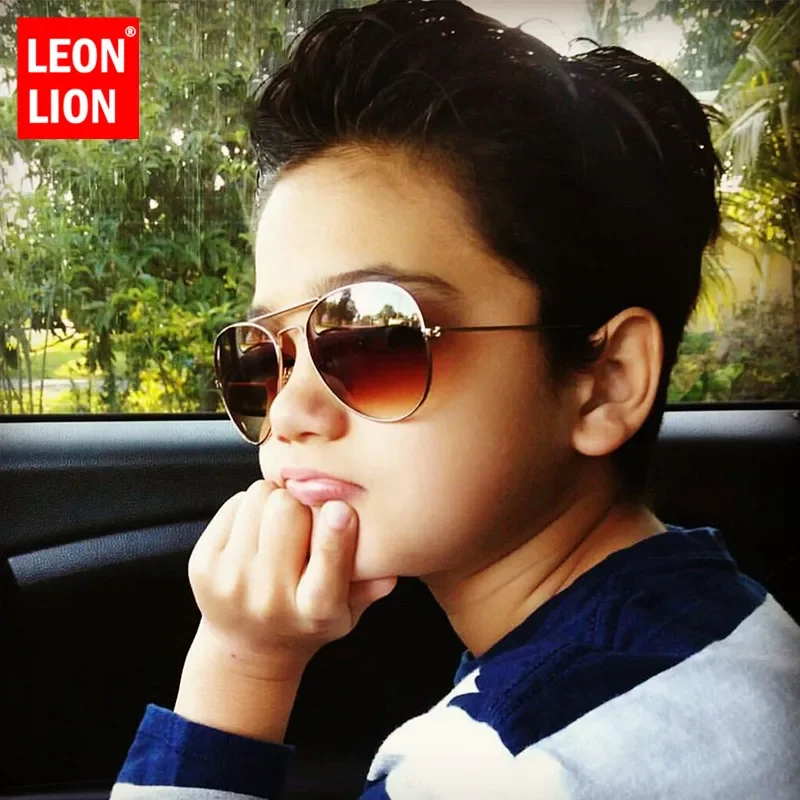 LeonLion 2023 Classic Vintage Sunglasses Children Colorful Mirror Glasses Boys/Girls Metal Frame Kids Cute Outdoor Eyeglasses