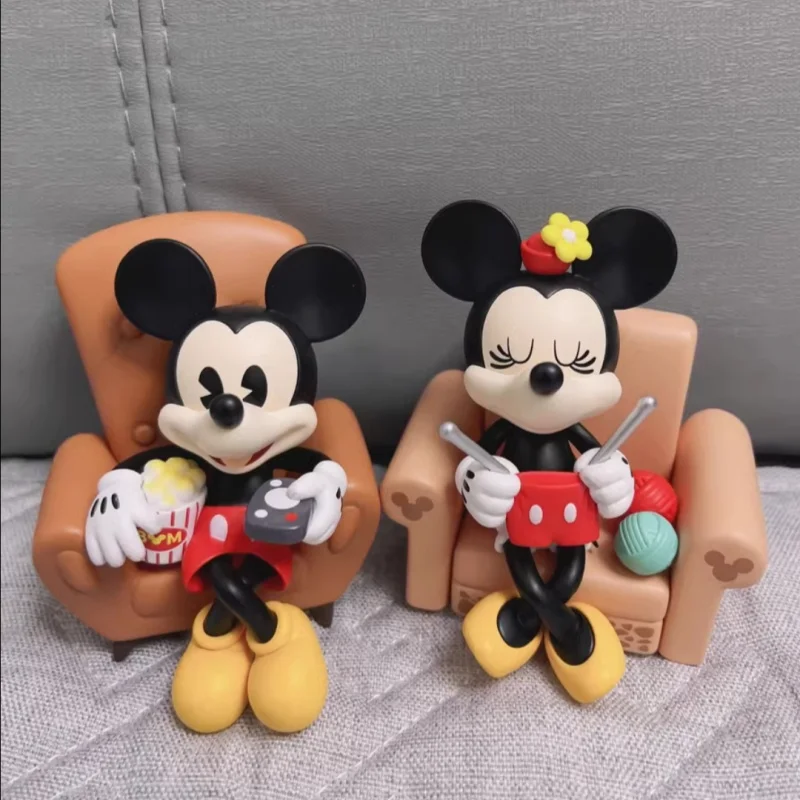 Genuine Disney Friends Happy Gathering Series Blind Box Cute Mickey Mouse Goofy Daisy Anime Figurine Model Decor Surprise Box