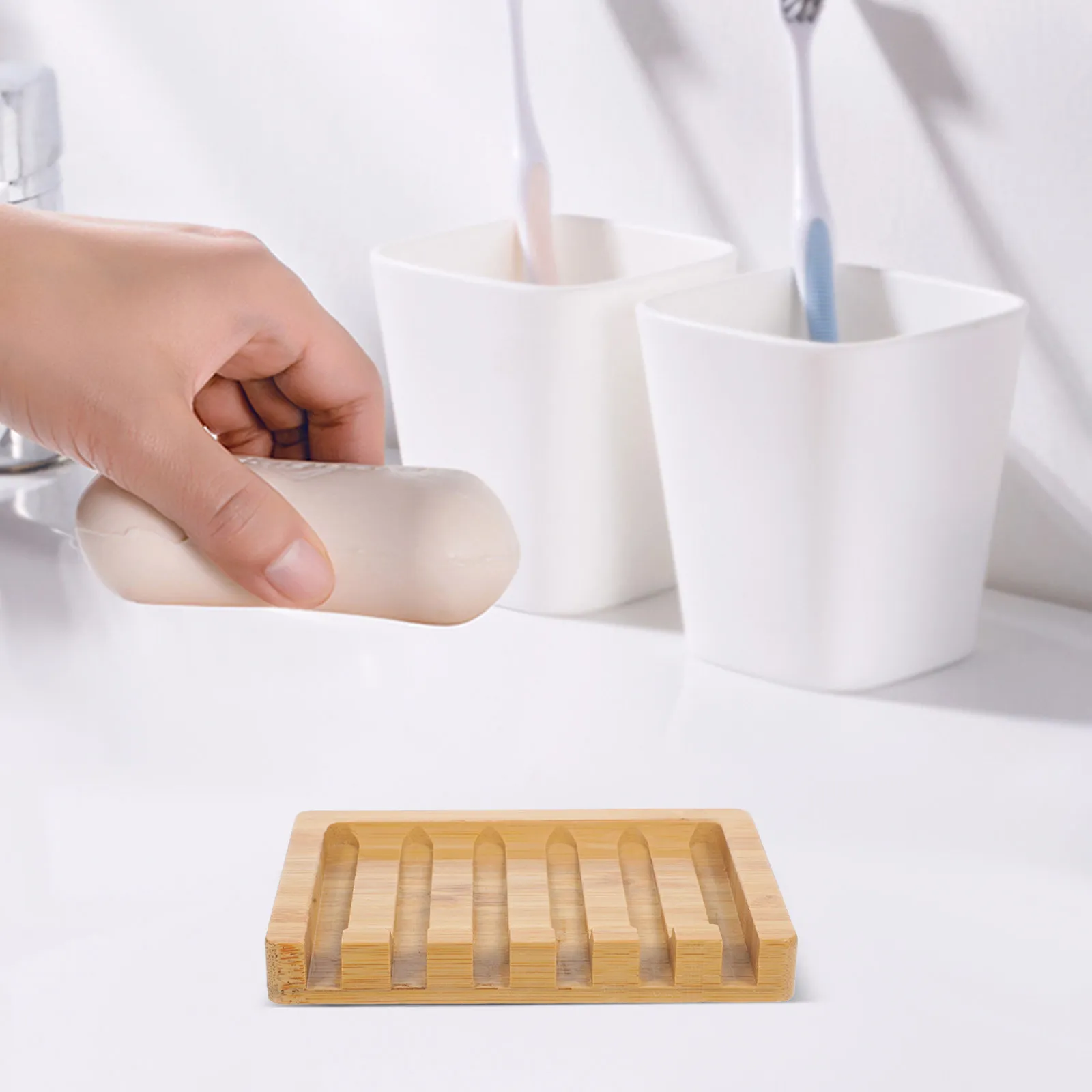 

Bamboo Soap Holder with Raised Slats Quick Dry Storage Tray for Bathroom Kitchen Washroom Decoration Use