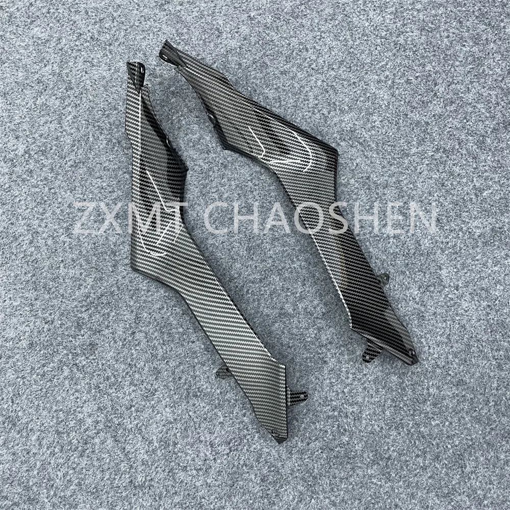 

The fairing is suitable for carbon fiber paint on the fuel tank side plates of CBR1000RRR-SP 2020 2021 2022 2023 2024 20-24