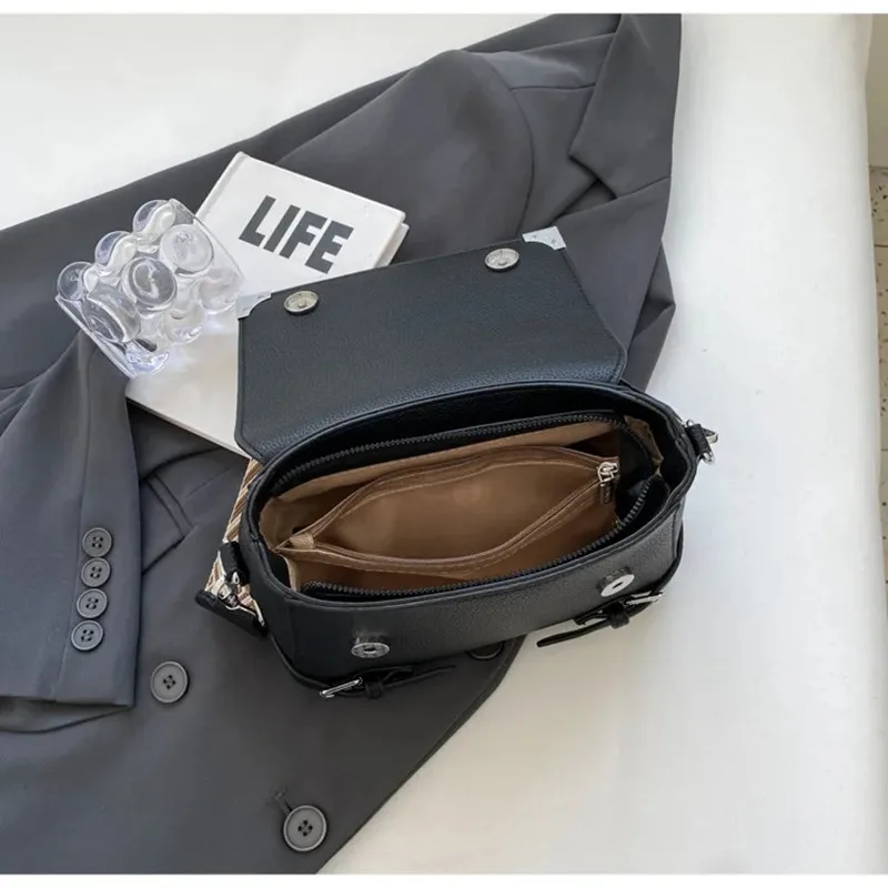 Tote Bags Women Small Handbags New Fashion Trend High Quality PU Leather Ladies Shoulder Bags Vintage Wide Strap Messenger Bag