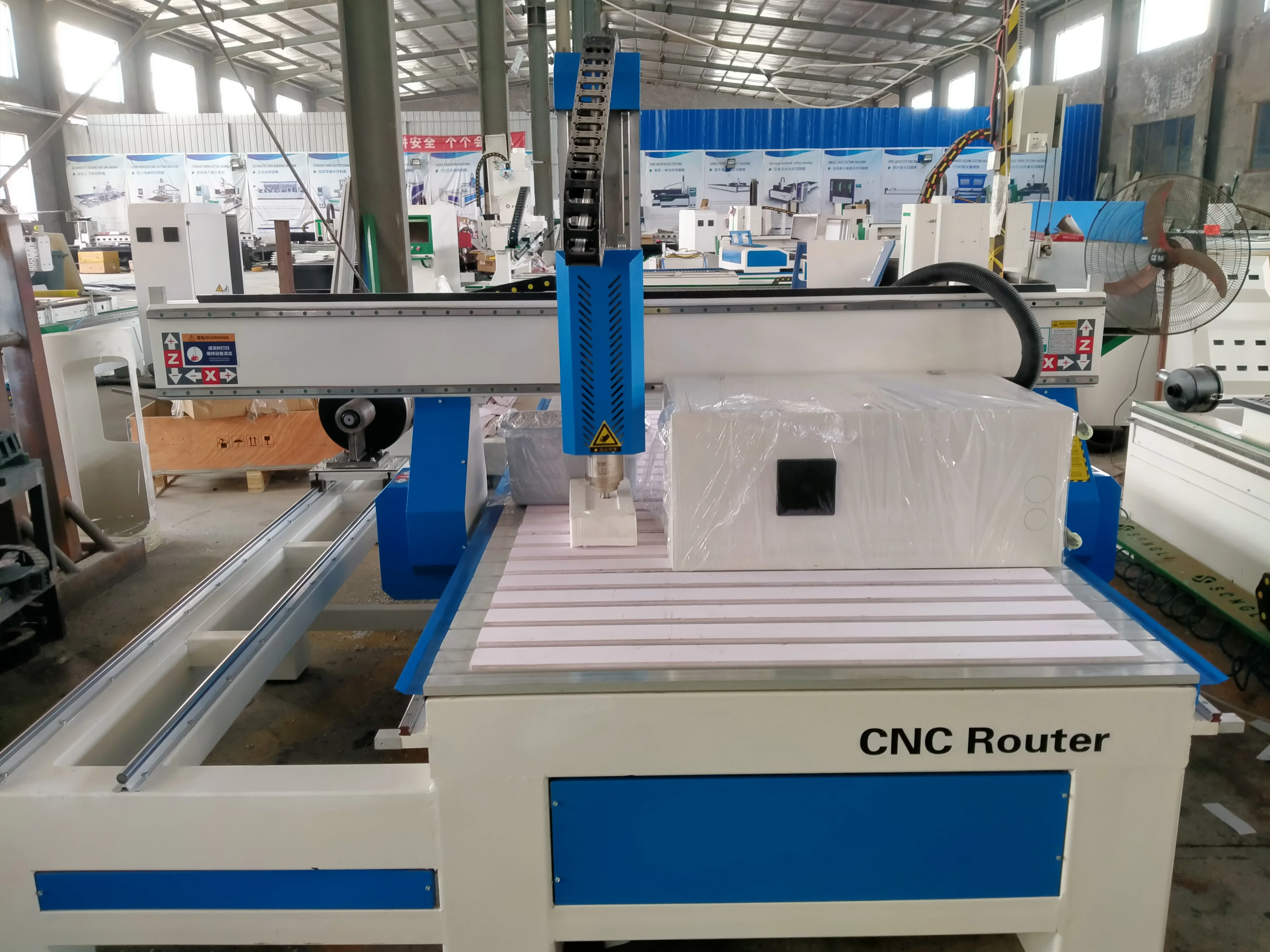 SongLi 1325 CNC router 4 axis cnc wood engraving machine for furniture