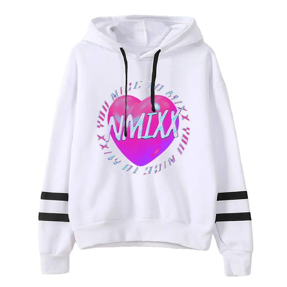 2024 Kpop NMIXX Hoodie Fashion Pocketless Parallel Bars Sleeve Streetwear Men Women Sweatshirt Hip Hop Clothes