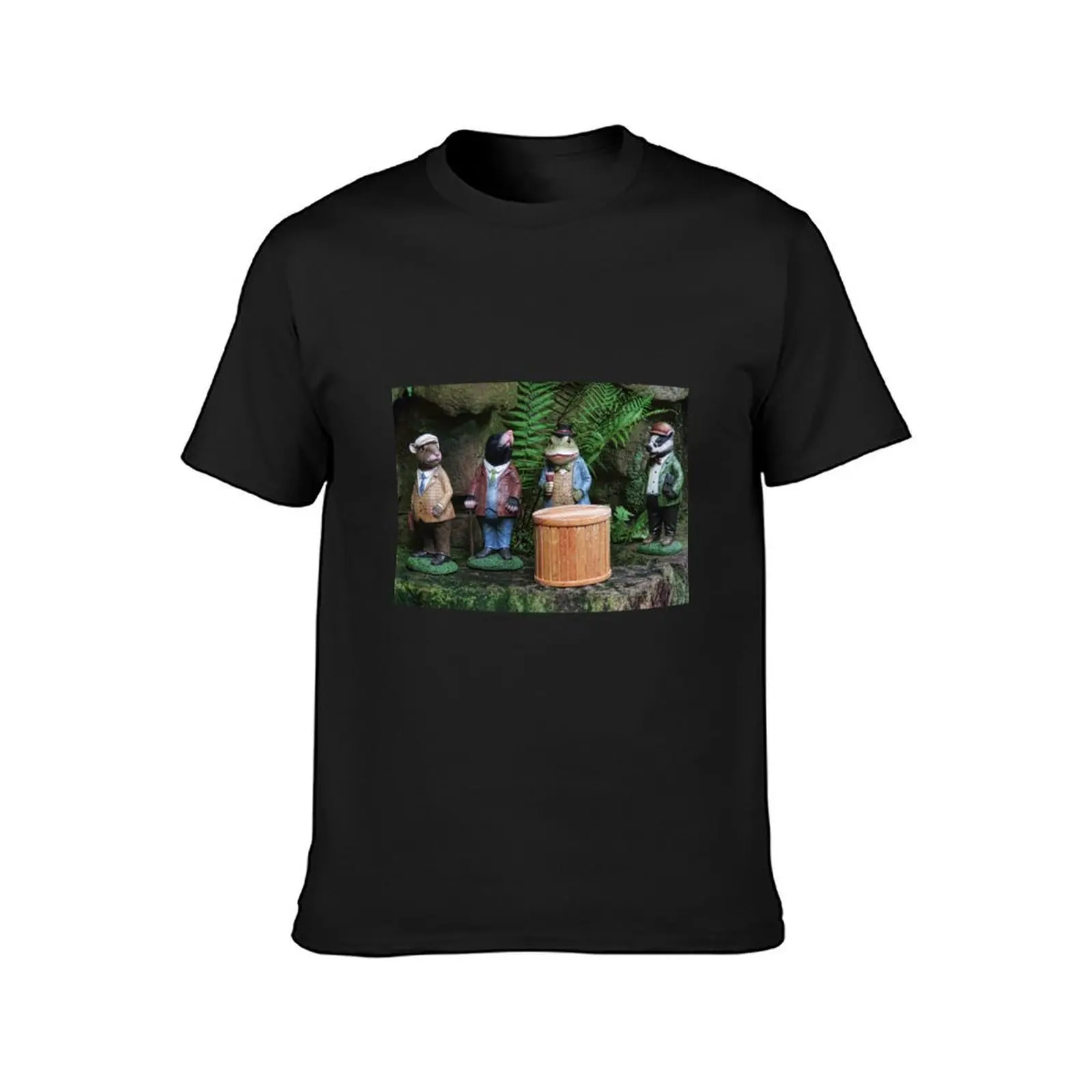 Ratty, Mole, Toad and Badger - Dewstow Gardens T-Shirt quick drying Short sleeve tee workout shirts for men