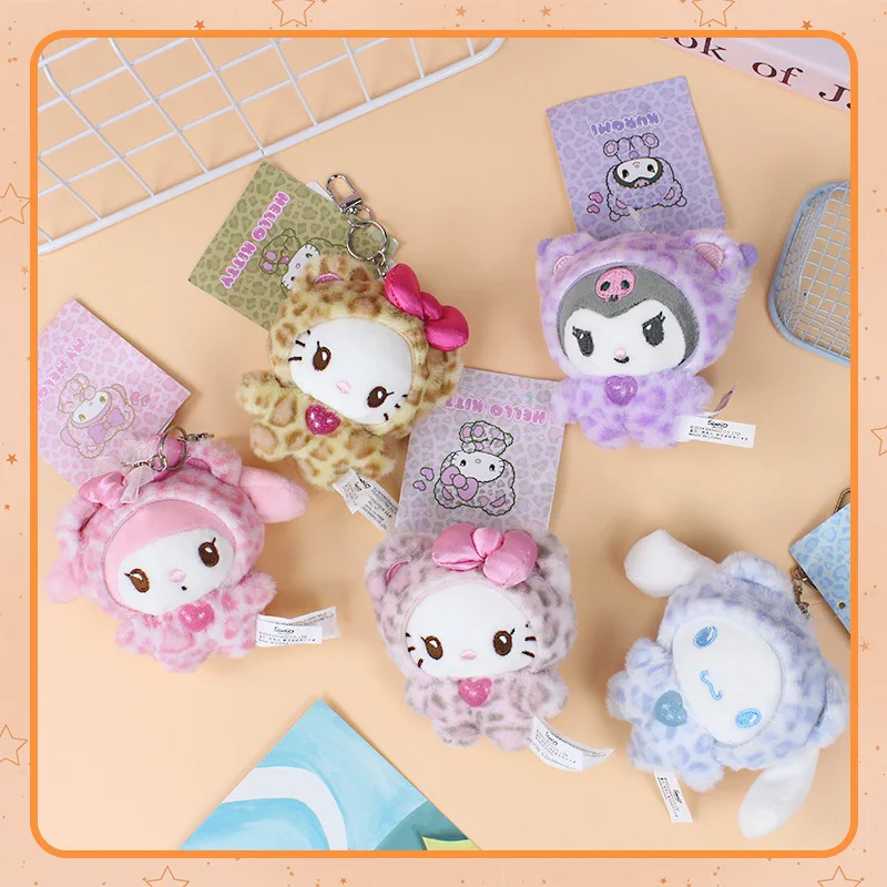 

Брелок-подвеска Sanrio Hello Kitty из серии «Медведь с леопардовым принтом», плюшевая кукла-брелок «Мультяшный котенок» для сумки, подарок