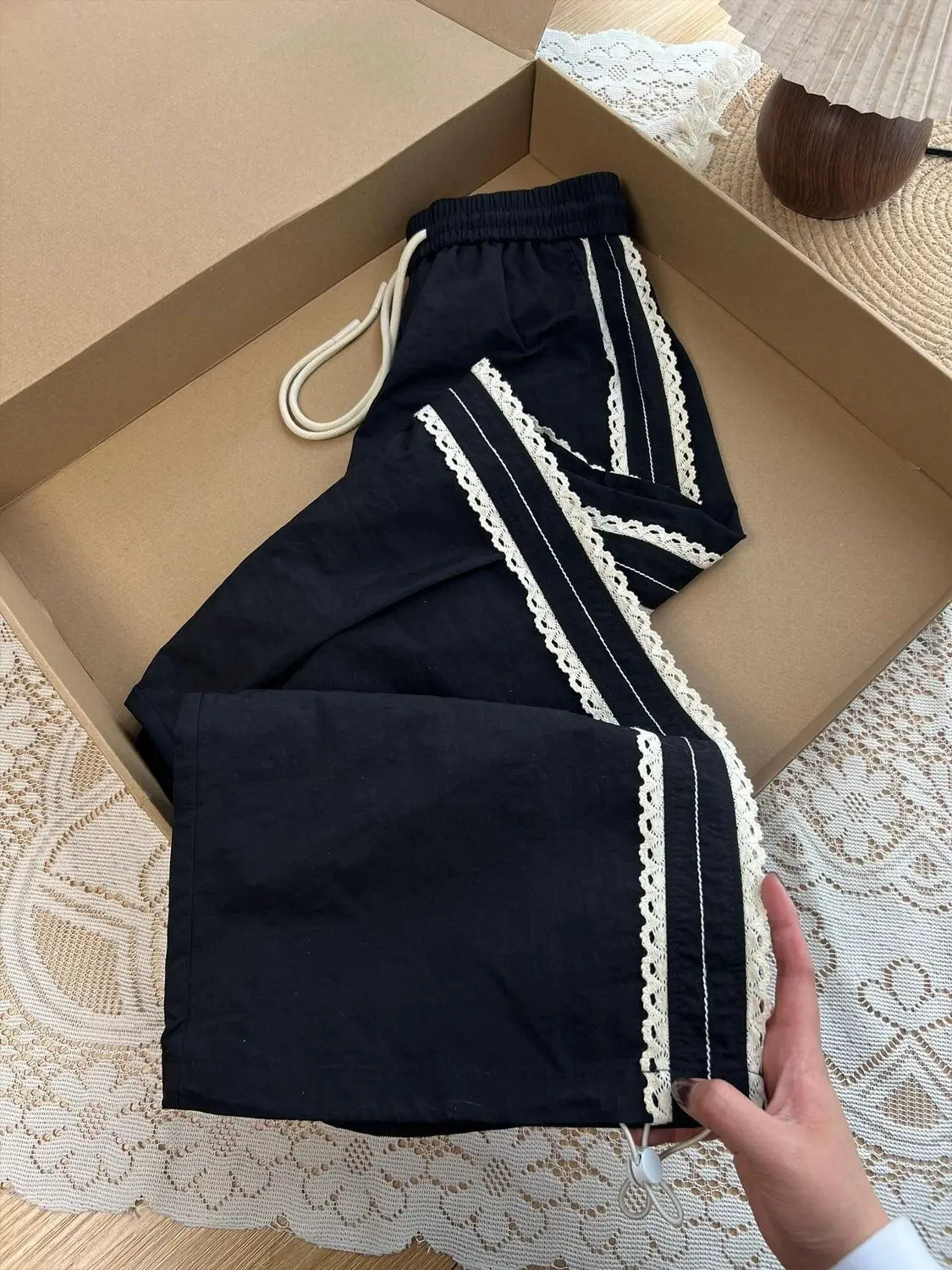 

Летние тонкие винтажные американские широкие брюки с высокой талией и кружевными краями, повседневные прямые женские брюки