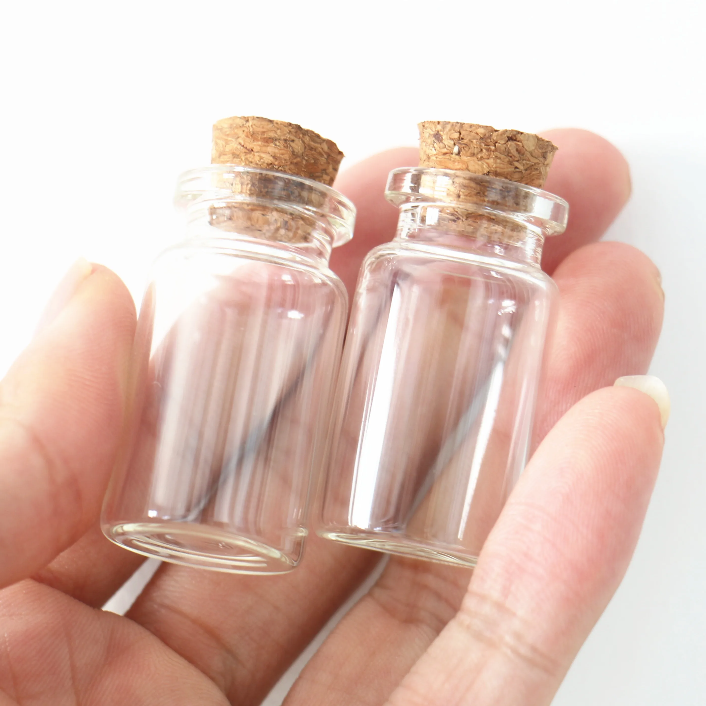 50 Pcs/lot 12*22*40mm 8ml Little Glass Bottle Glass Jars Transparent Empty Glass Storage Jar Bottlemini cork stopper