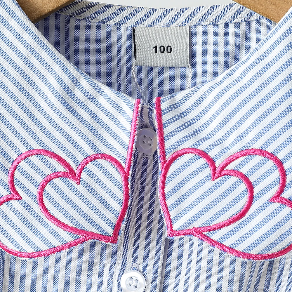 Gestreifte Bluse für Kleinkinder (2-6 Jahre) mit Herz-Stickerei, Peter-Pan-Kragen und Puffärmeln, Kinder-Frühlings-Herbst-Shirt – Detail 4