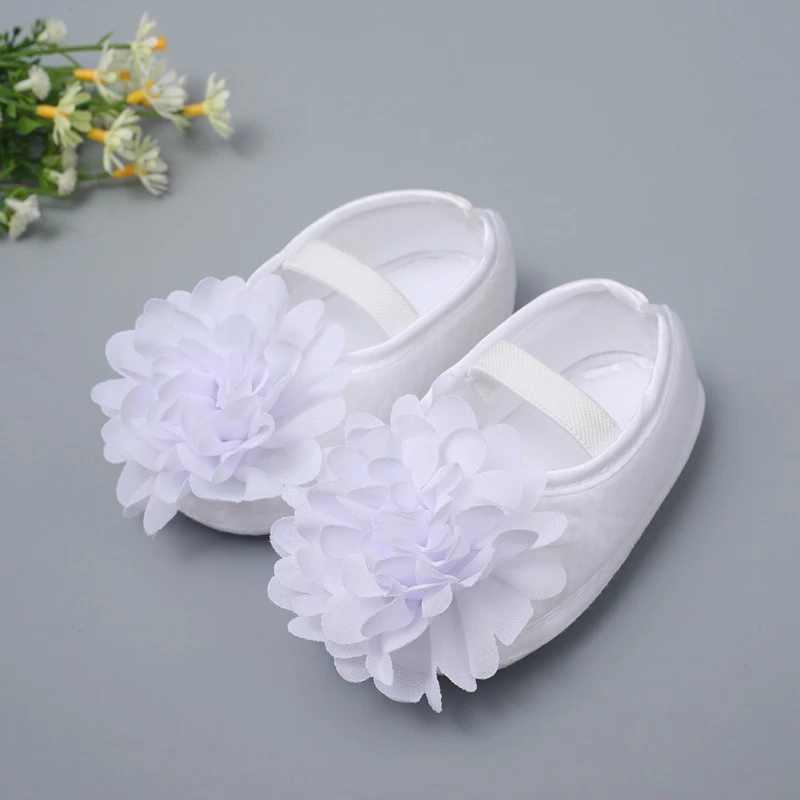 

Newborn Girls First Walkers Baby Shoes Toddler Sweet Flowe Princess Shoes Infant Girls Soft Sole Anti-slip Prewalker Shoes