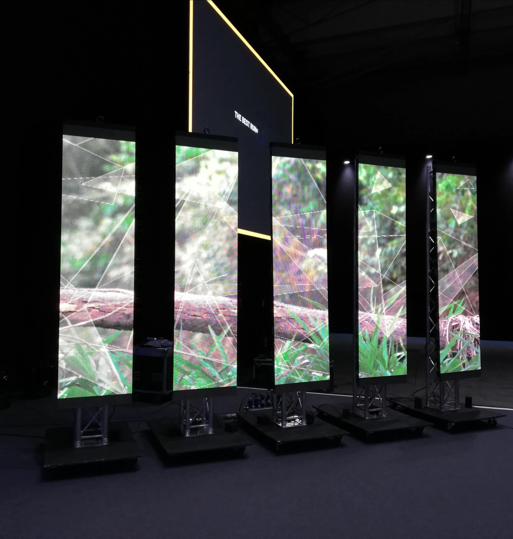 

SOURCE of LIGHT Led 7 Days Fast Deliver Indoor Full Color Led Screen P1.95 P2 P3.91 Rental Led Display