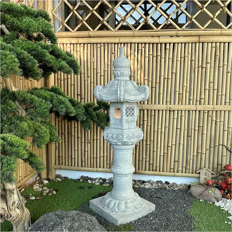 Stone carving stone lantern Japanese antique new Chinese style courtyard bluestone headlamp solar carbide lamp garden landscape