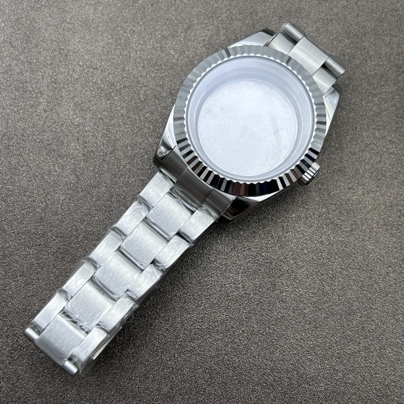 อุปกรณ์ตกแต่งนาฬิกาสำหรับตัวเรือนนาฬิกาแบบ Dog Teeth Ring Log ขนาด 36/39 มม. ตัวเรือนและสายสแตนเลสสำหรับกลไก NH35/36