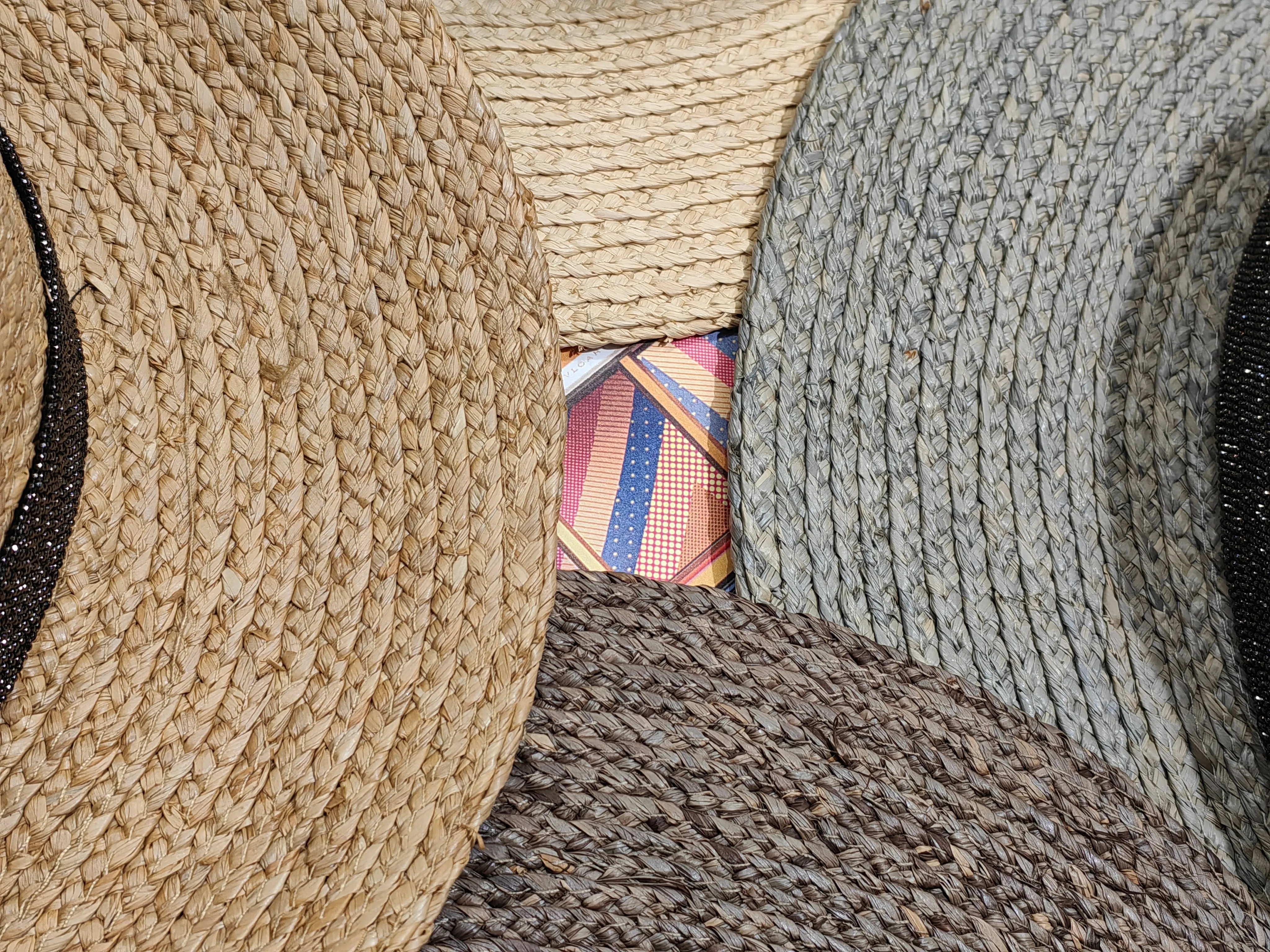 Women'S Hand-Woven Straw Hat, Sun Protection, Beach Vacation Style, Heavy-Duty Beaded Tassel Design