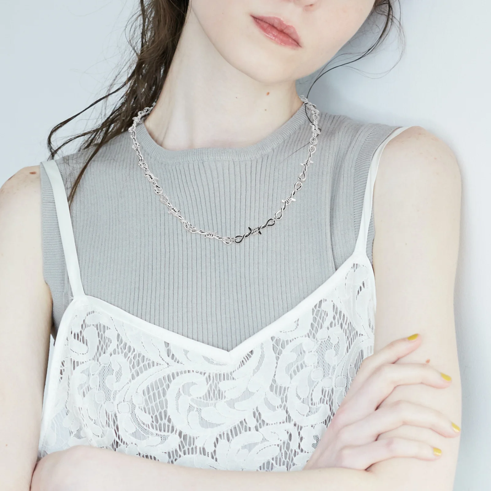 القوطية الشرير المختنق قلادة الأسلاك الشائكة شوكة التفاصيل أنيق سبيكة سلسلة للرجال النساء منفعل الإكسسوارات مثالية ل روك الورك