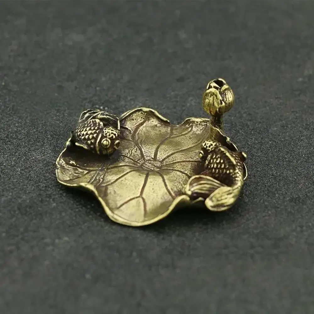 2026 New Copper Lotus Leaf Koi Fish Figurine Chinese Style Brass Craft Small Desktop Ornament Feng Shui Home Table Decor
