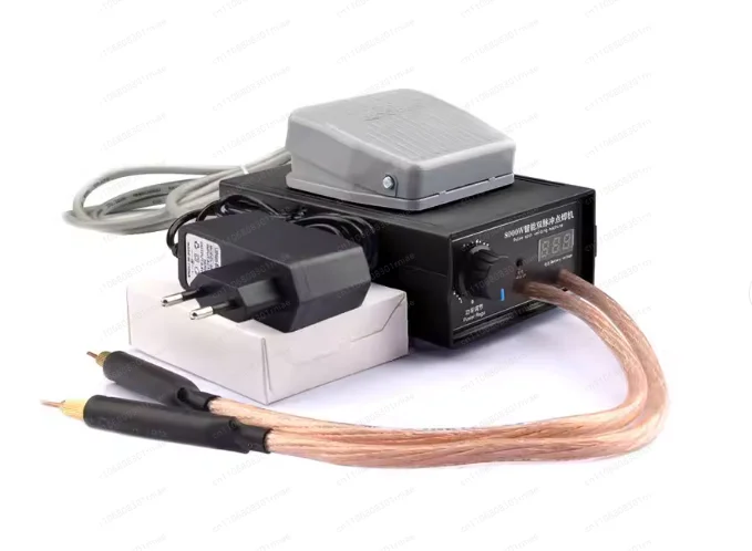 8000W Handheld Spot Welder Portable High Power Spot Welding Machine Current Adjustable for 18650 Battery Welding Repair Tools