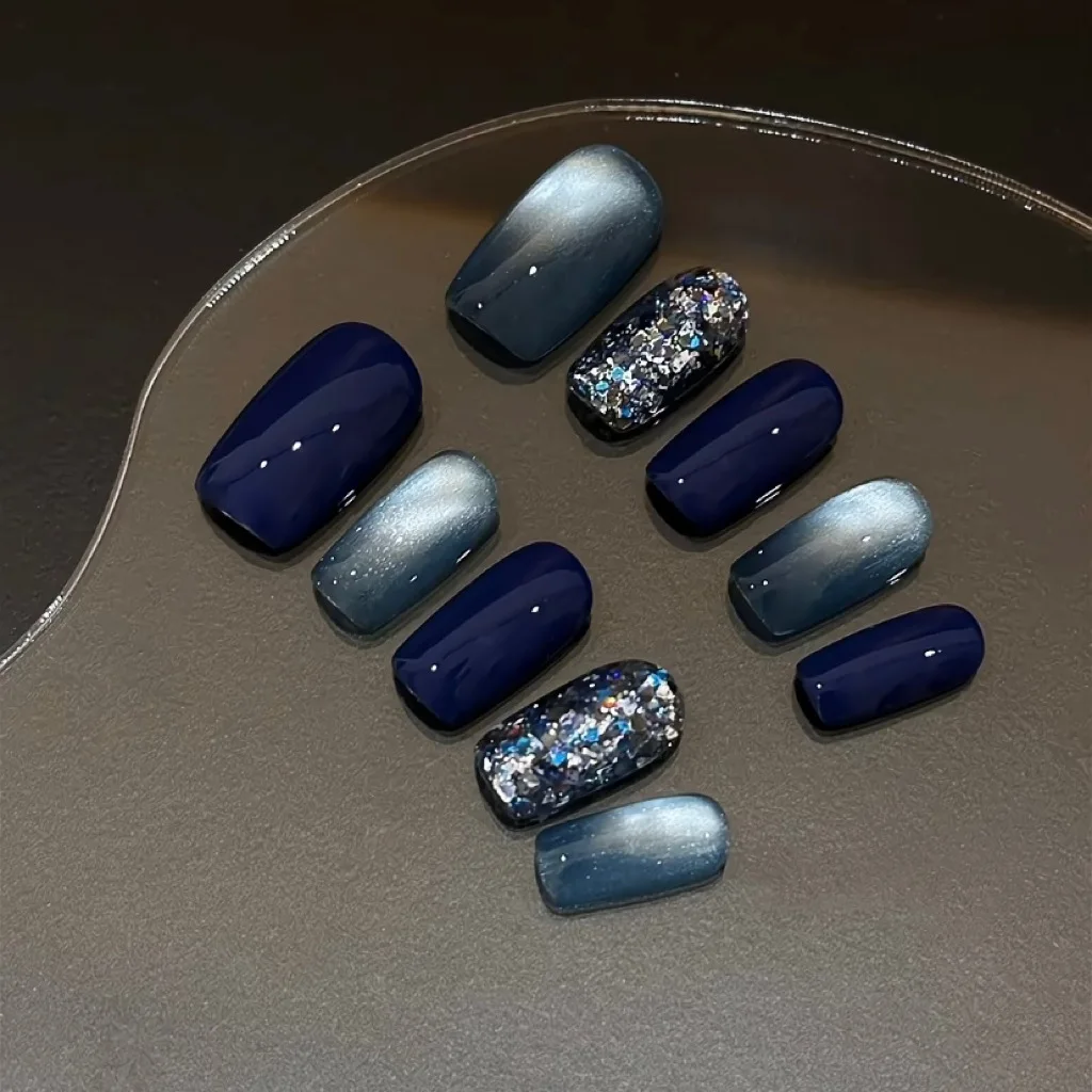Melbourne – faux ongles œil de chat bleu, faits à la main, à paillettes explosives, à pression sur l'échelle centrale, pour femmes et filles, usage quotidien, 10 pièces